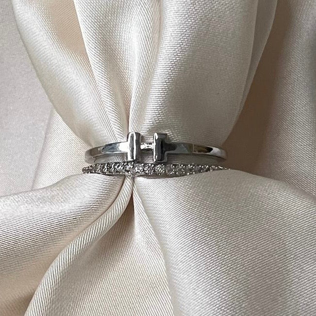 Çift Sıralı H Taşlı Gümüş Görünümlü Çelik Yüzük