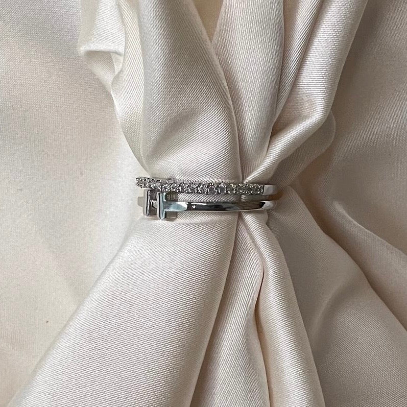 Çift Sıralı H Taşlı Gümüş Görünümlü Çelik Yüzük